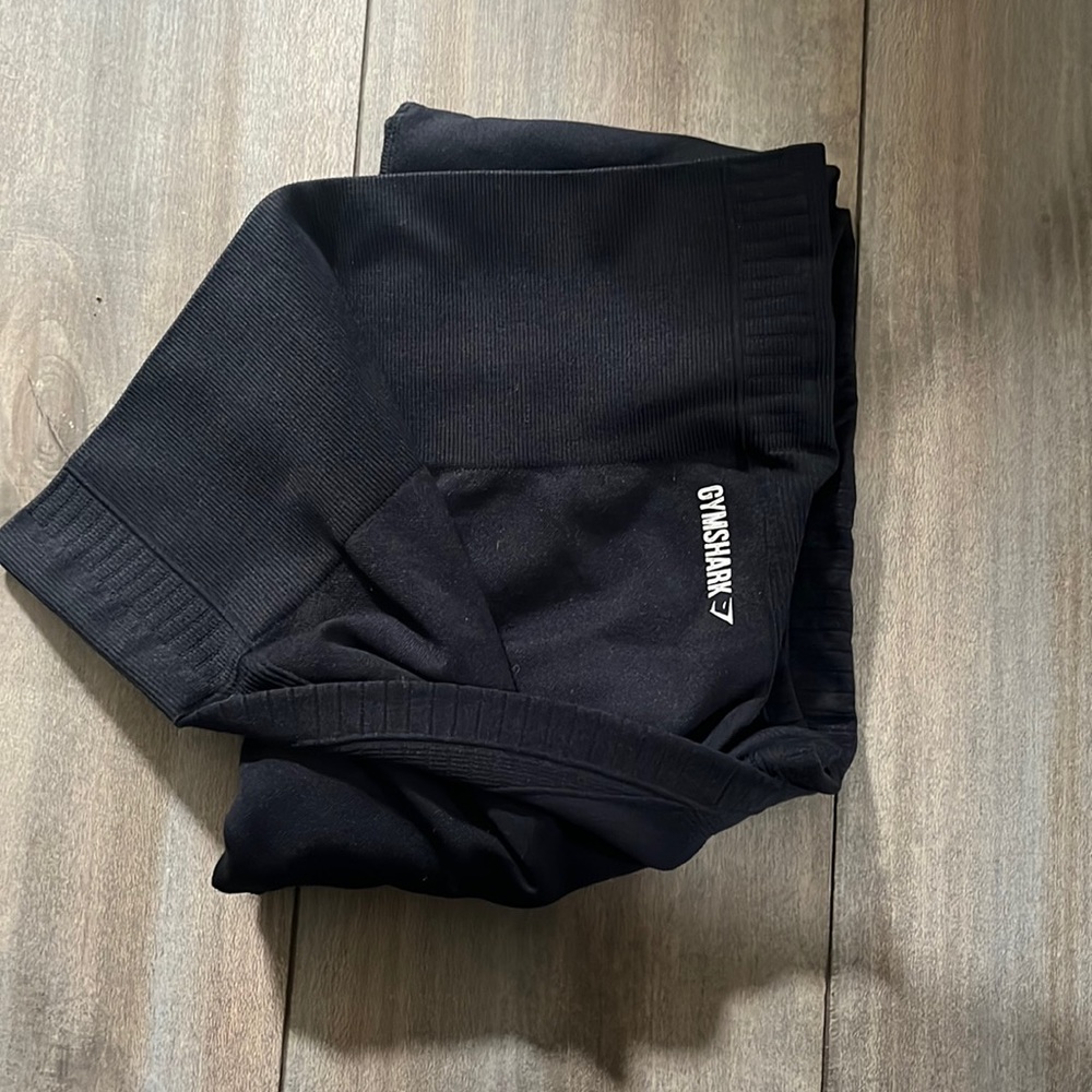 Gymshark 🦈 black large